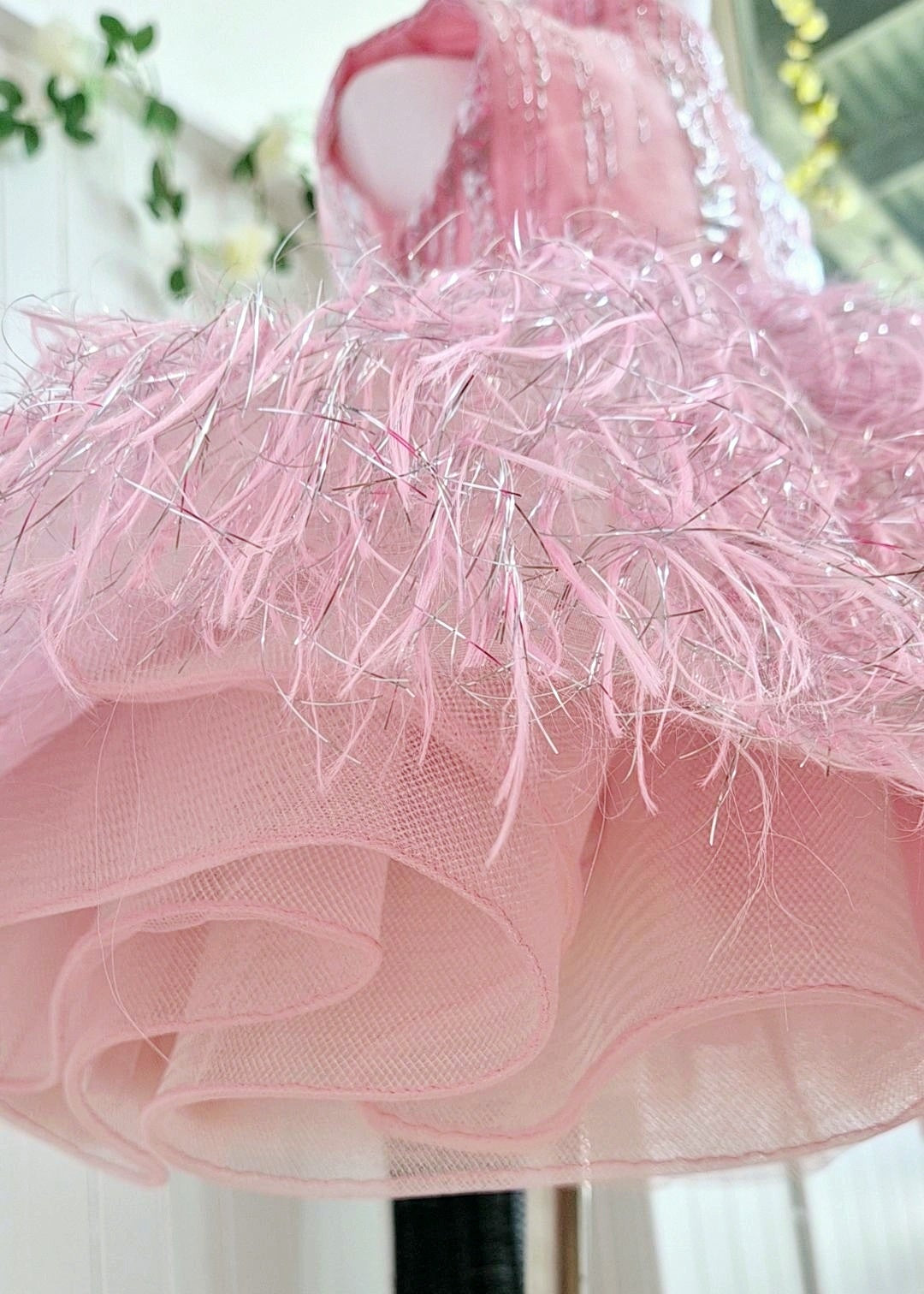 Baby Girl Feather Dress 02