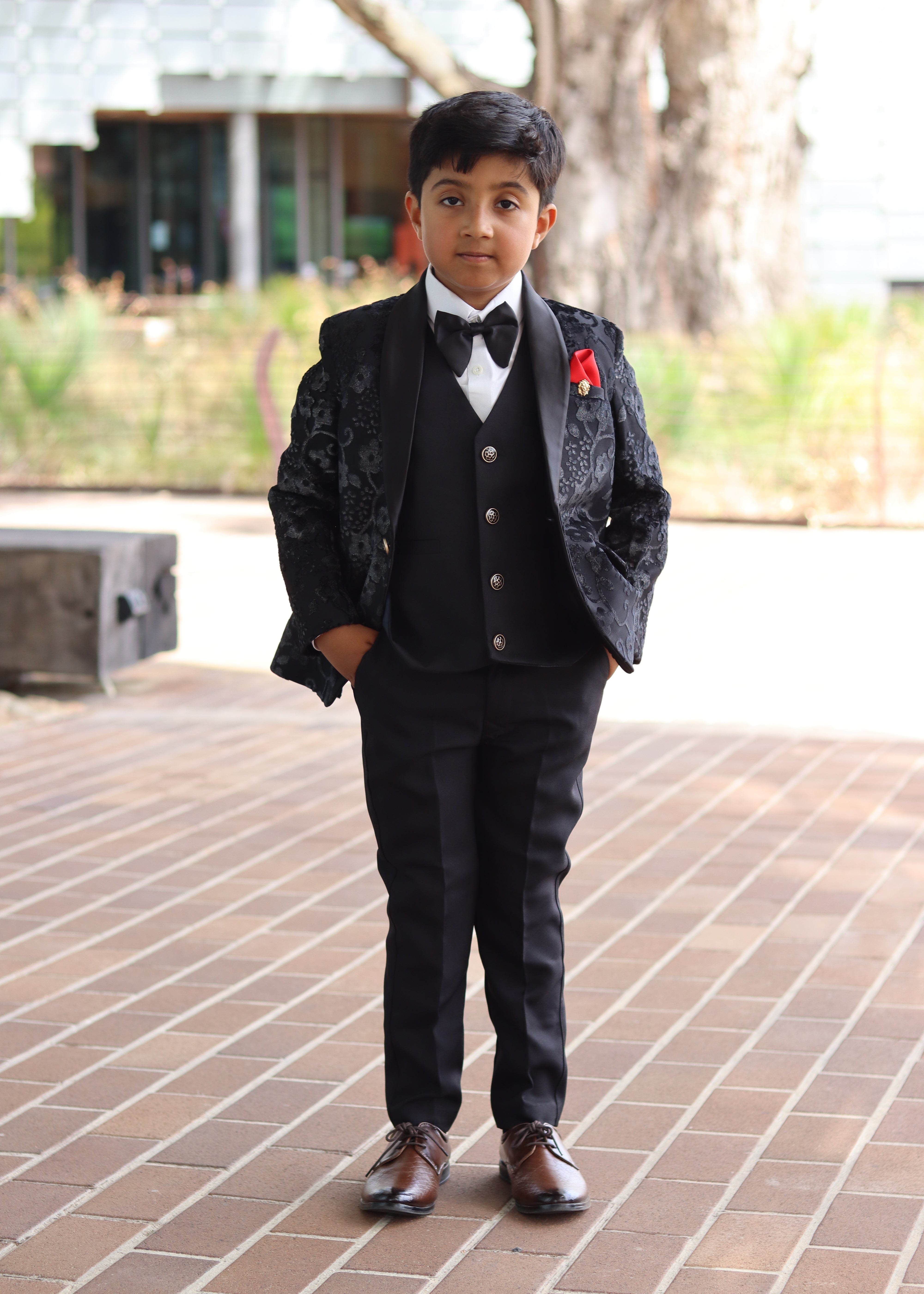 Boys Luxury Suit - Black Tuxedo