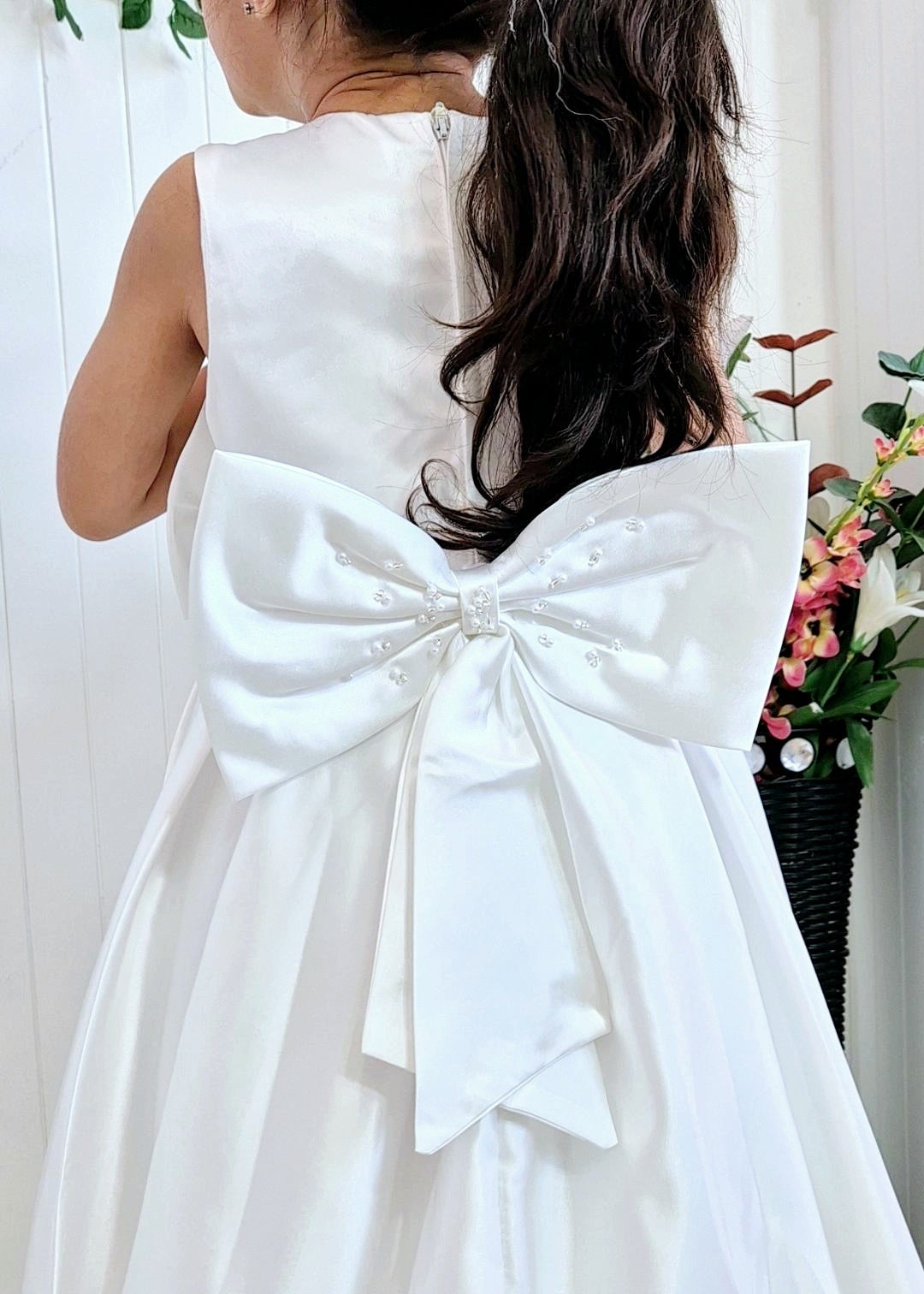 Aamrya Dress With Headband- Pearls and Bow