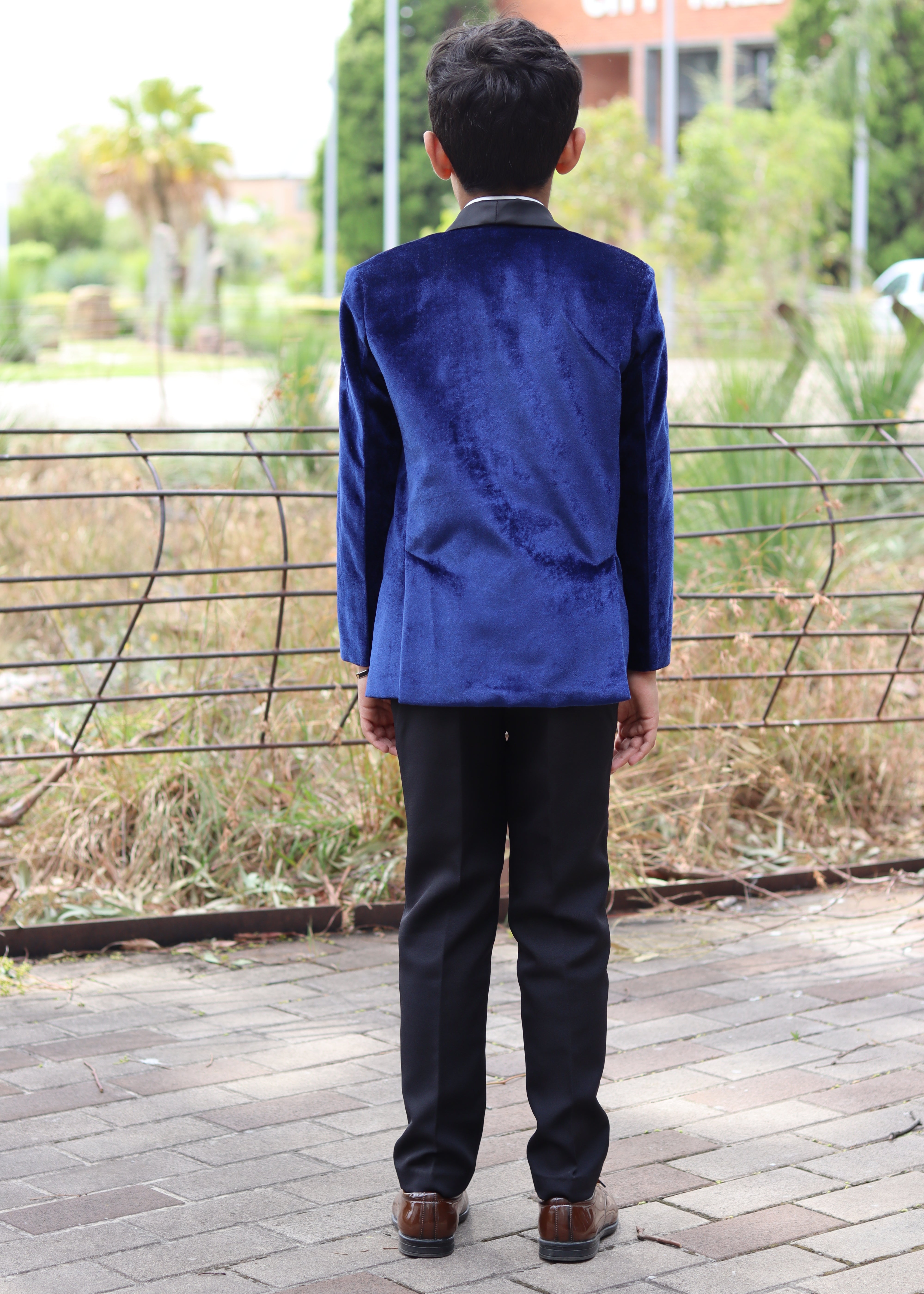 Boys Slim Fit Blue Tuxedo 5Pc Set - Velvet Suit