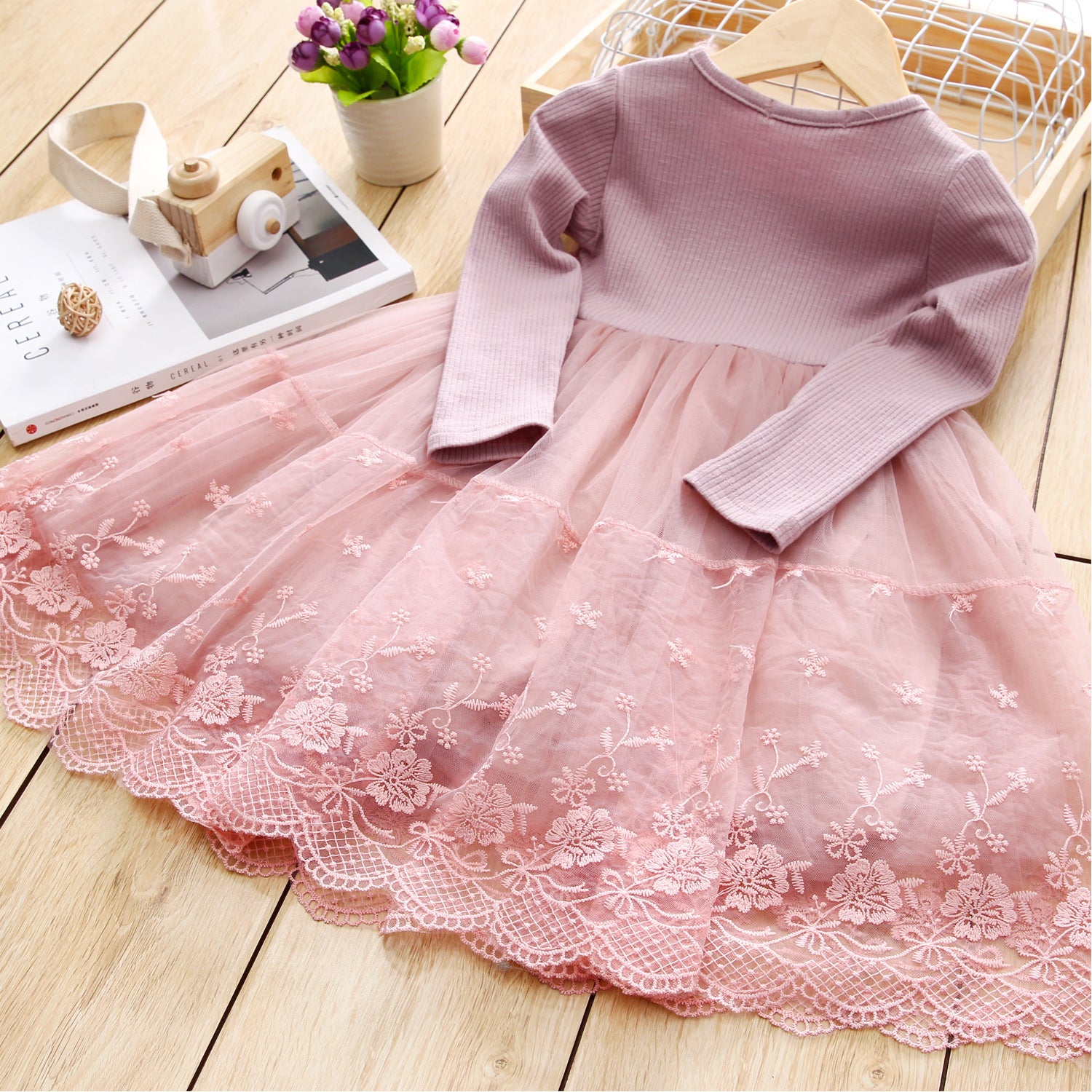 Baby Girl Flounced Solid Warm Pink Lace Dress