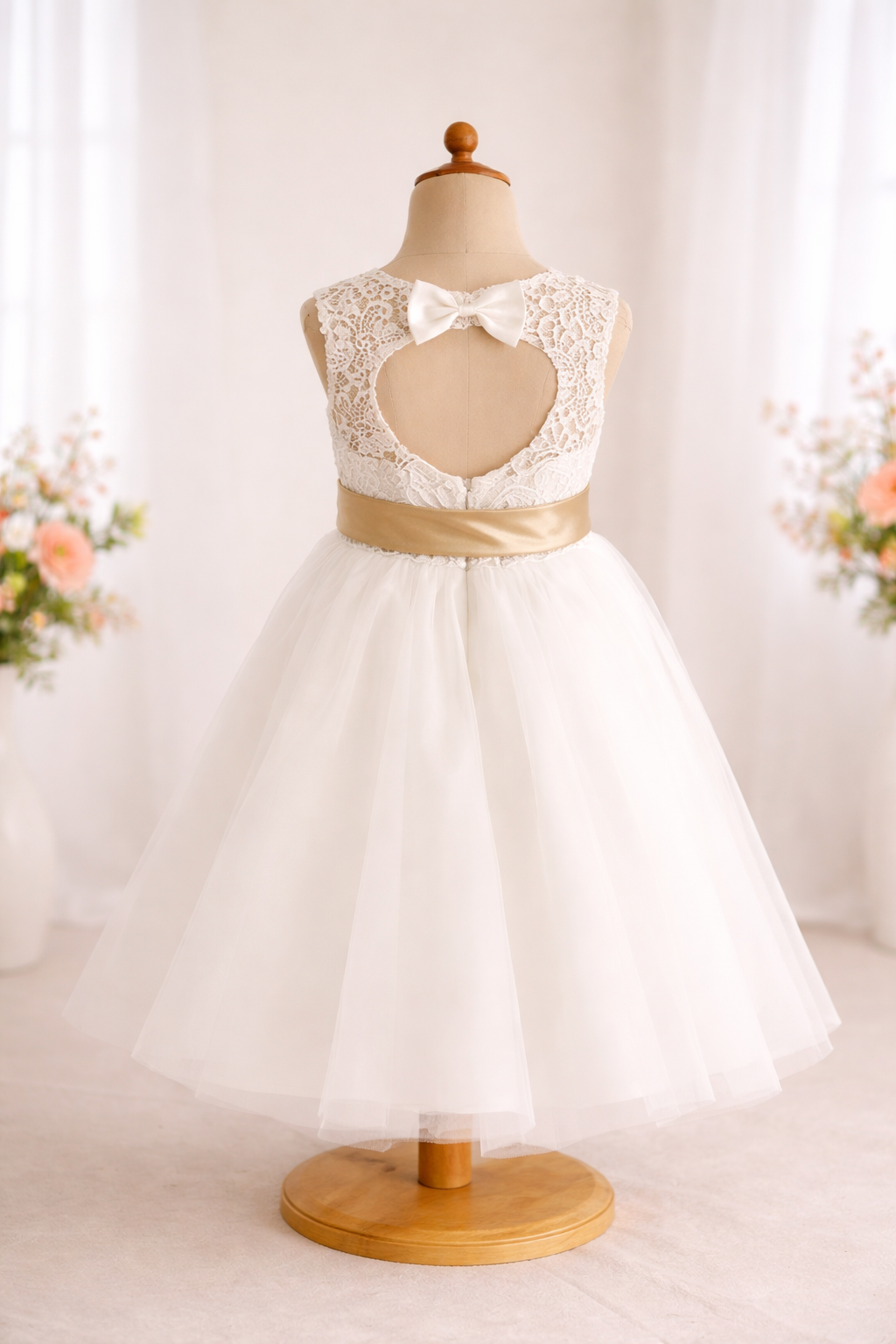 Ivory Lace Tulle Flower Girl Dress - Keyhole Back