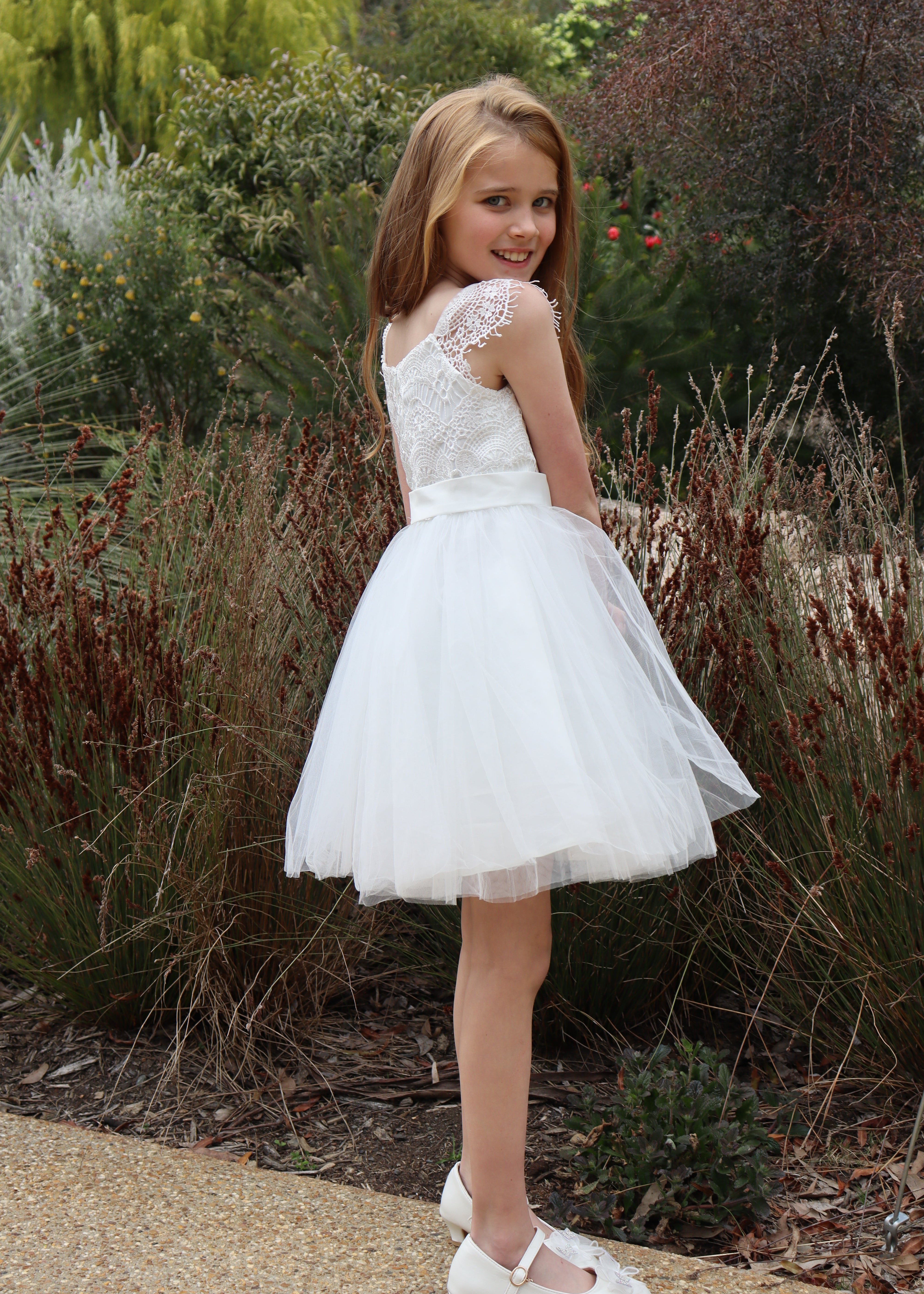Ivory Lace tulle Flower Girl Short Dress