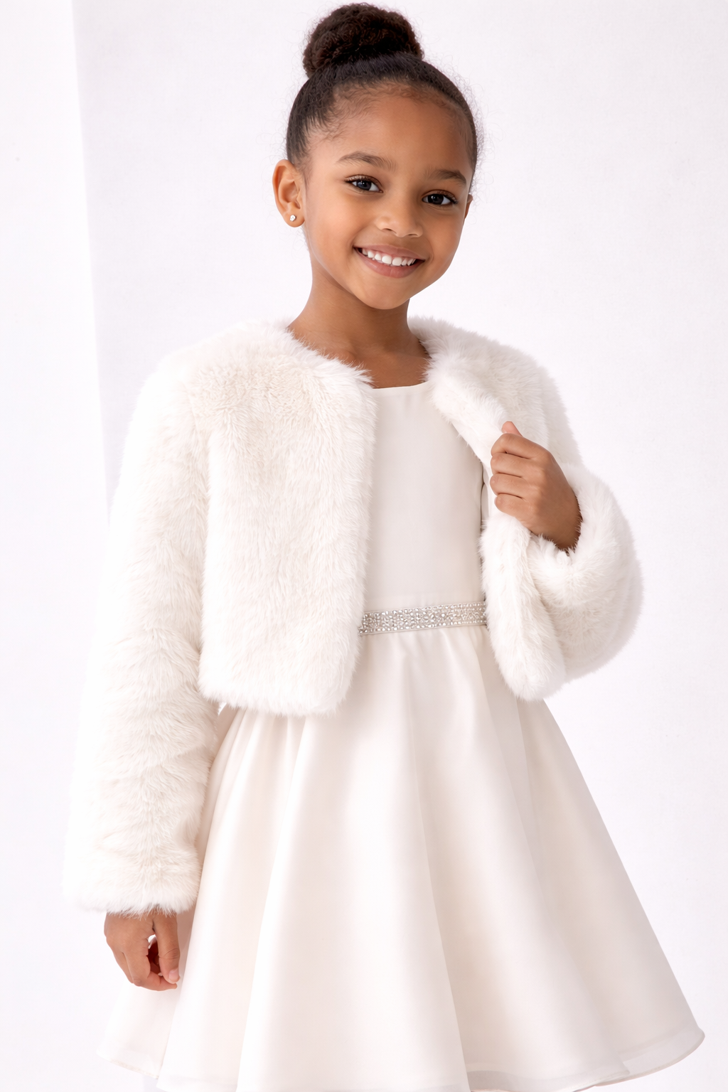 Junior Girls Thick Faux Fur Jacket – Ivory Coat